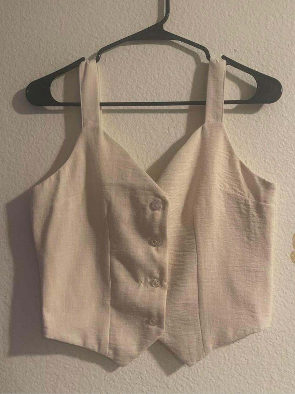 Active USA Cream Button-Front Crop Vest
